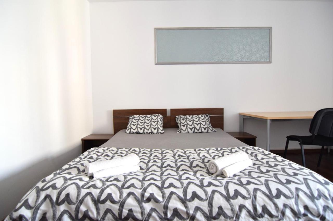 Apartamento Resedinta Luterana Bucarest Exterior foto
