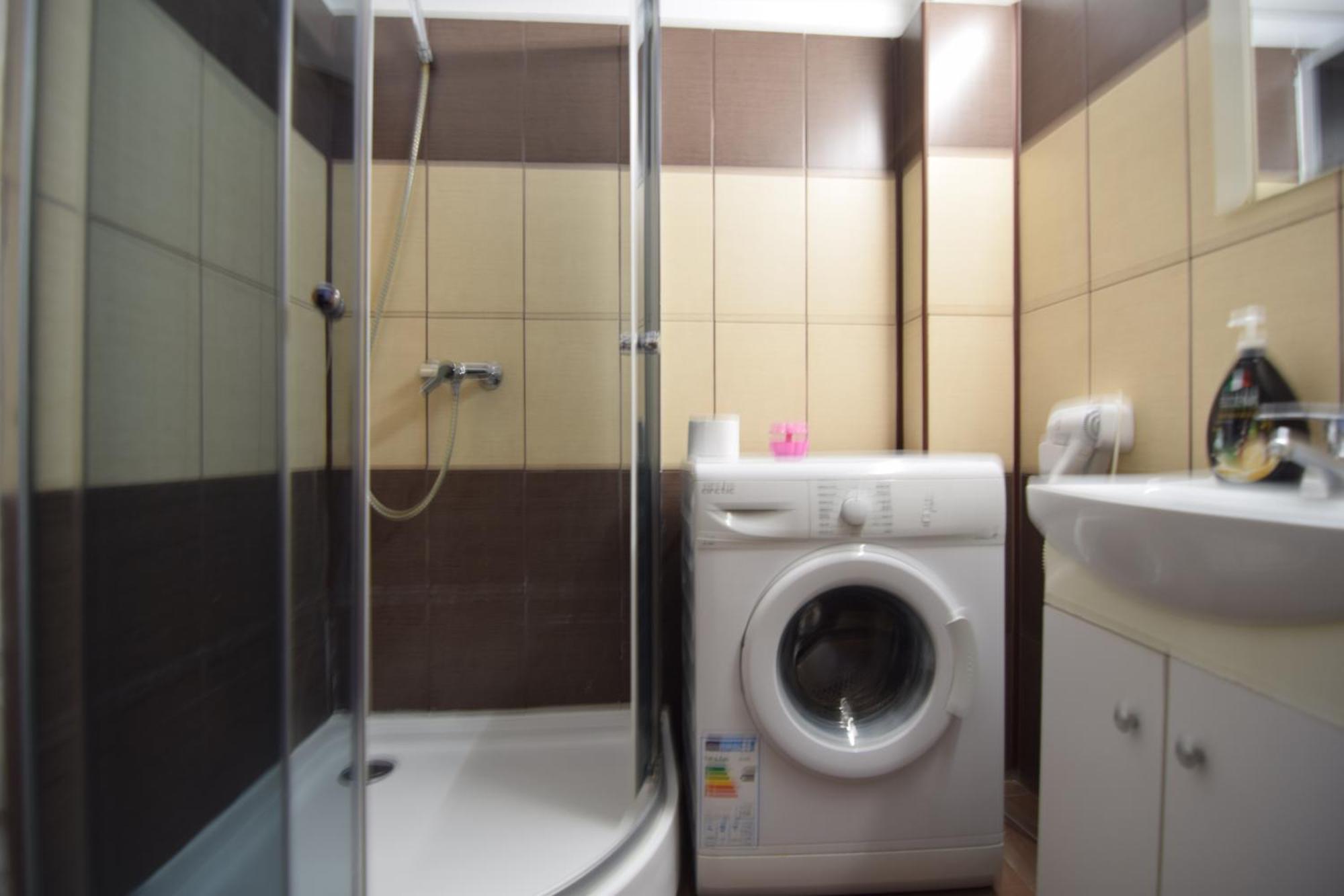Apartamento Resedinta Luterana Bucarest Exterior foto